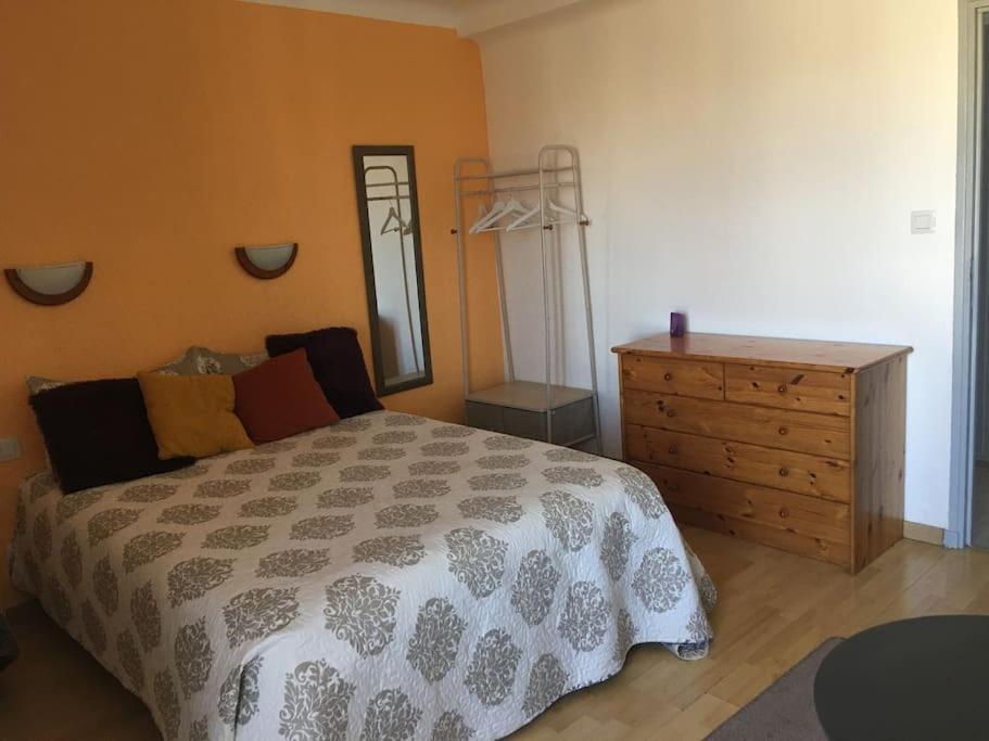 Grands Buffets Hebergement Chambre Narbonne Luaran gambar
