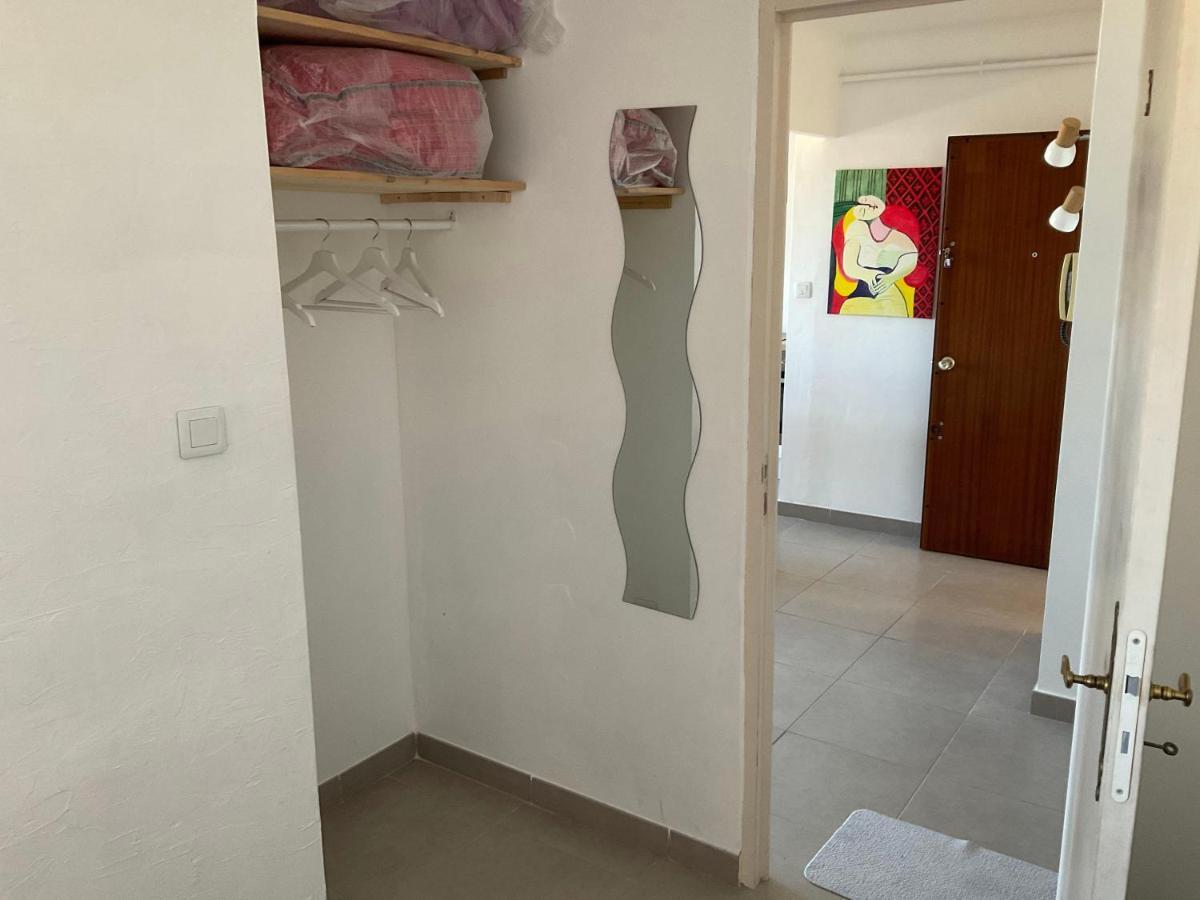 Grands Buffets Hebergement Chambre Narbonne Luaran gambar